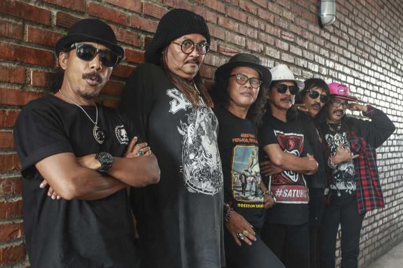 OM PMR Parodikan Lagu Terlalu Lama Sendiri Kunto Aji