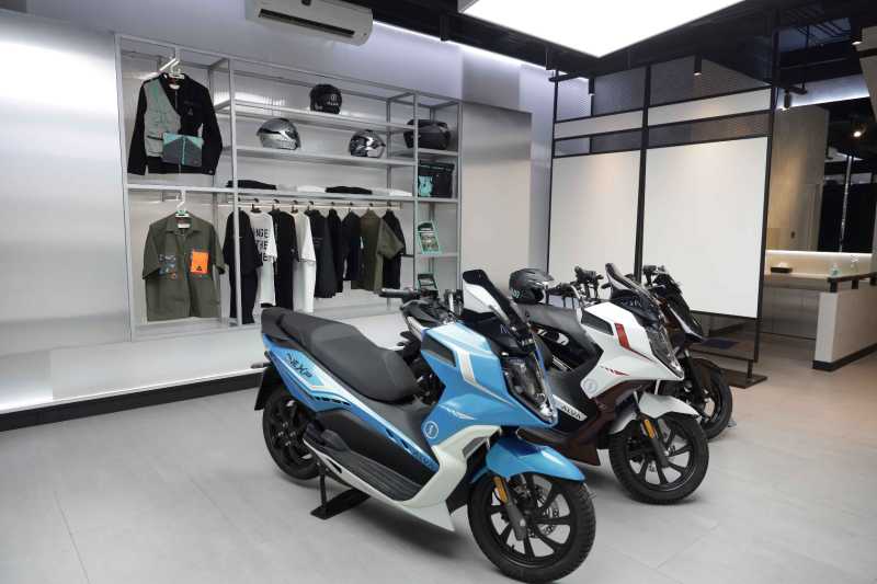 Alva Perluas Jaringan Dealer ke Bekasi Alva Perluas Jaringan Dealer ke Bekasi