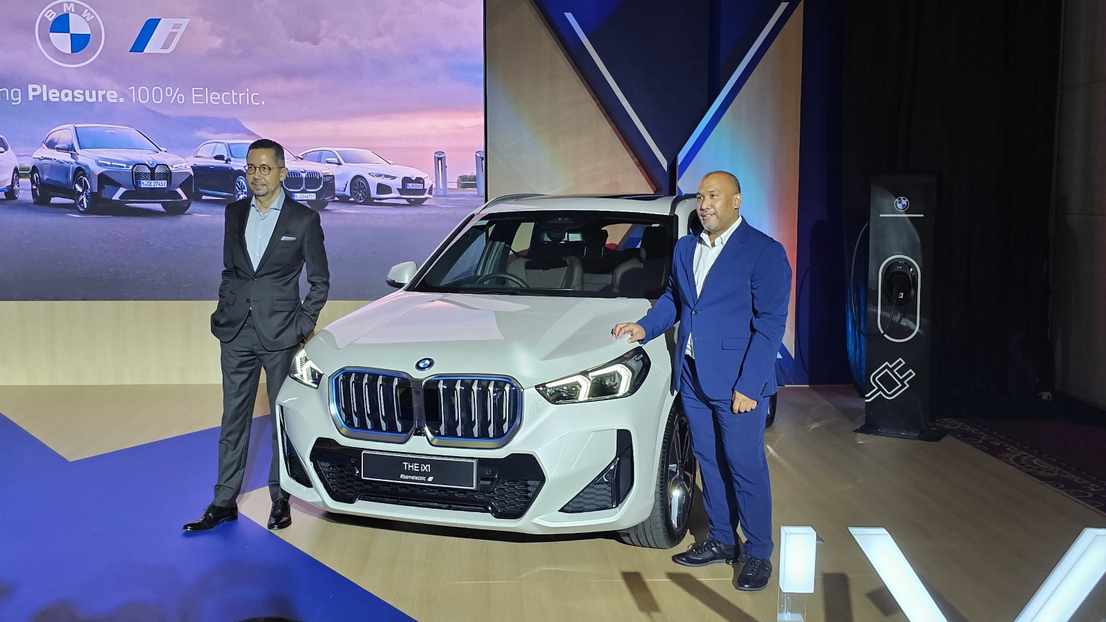 BMW Indonesia Luncurkan ‘Mobil Listrik Murah’ iX1, Berapa Harganya?