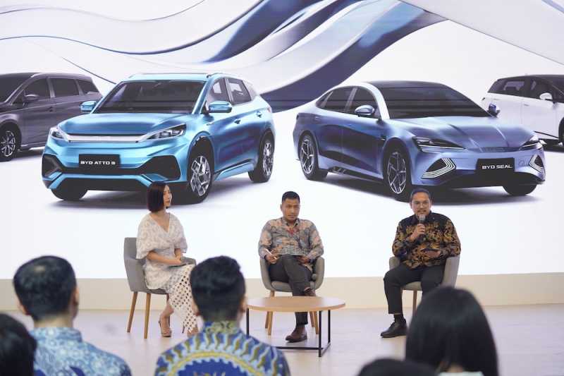 BYD dan PLN Perkenalkan Konsep Fitur Baru Home Charging Services