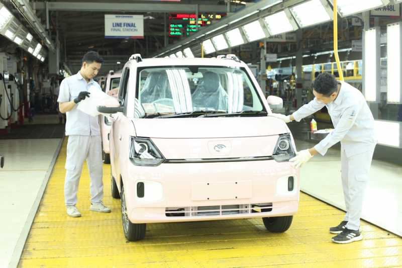 Pabrik DFSK di Cikande Mulai Produksi Mobil Listrik Seres E1 Pabrik DFSK di Cikande Mulai Produksi Mobil Listrik Seres E1