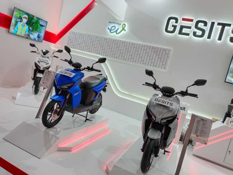 Berlaku Mulai Hari Ini, Saatnya Berburu Motor Listrik Subsidi Berlaku Mulai Hari Ini, Saatnya Berburu Motor Listrik Subsidi
