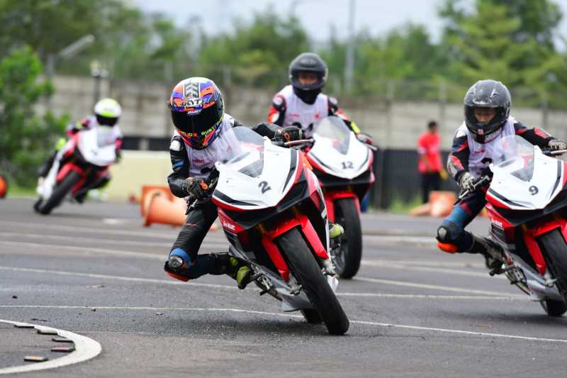 Berharap Honda Bisa Membawa Pembalap Muda Indonesia ke Kancah MotoGP Berharap Honda Bisa Membawa Pembalap Muda Indonesia ke Kancah MotoGP