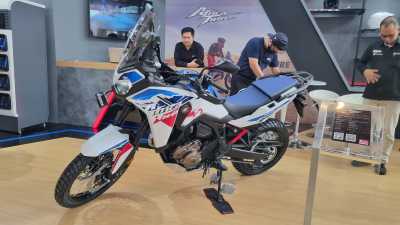 Honda CRF1100L Africa Twin Mejeng di GIIAS 2024, Dijual Rp600 Jutaan