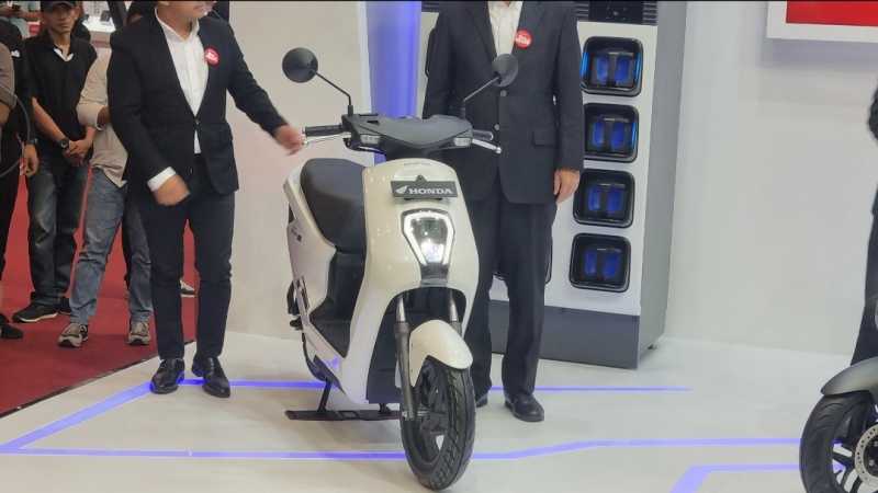 Motor Listrik Honda EM1 e: Dibanderol Rp40 Juta, Siapa yang Beli? Motor Listrik Honda EM1 e: Dibanderol Rp40 Juta, Siapa yang Beli?