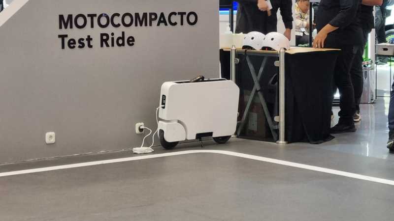 Spesifikasi Honda Motocompacto, Motor Listrik Lipat Berbobot 18,7 Kg Spesifikasi Honda Motocompacto, Motor Listrik Lipat Berbobot 18,7 Kg