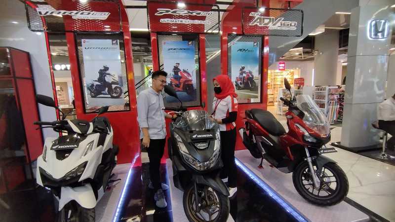 Honda Bandung Hadirkan Program Menarik, Vario 160 Diskon Rp6 Jutaan! Honda Bandung Hadirkan Program Menarik, Vario 160 Diskon Rp6 Jutaan!