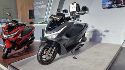 Harga Sentuh Rp40 Juta, New Honda PCX 160 Kini Jadi Skutik Premium?