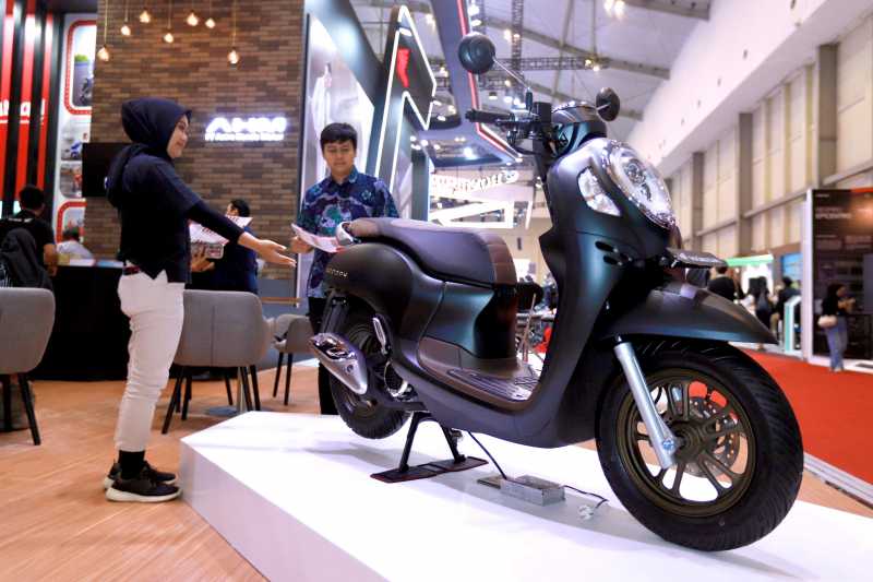 Warna Baru New Honda Scoopy Mejeng di IMOS+ 2023 Warna Baru New Honda Scoopy Mejeng di IMOS+ 2023