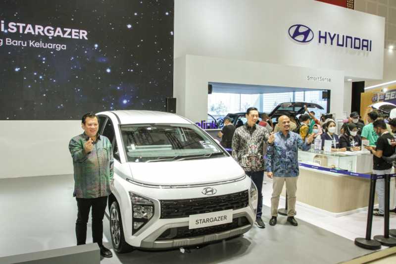 Cek Harga Hyundai Stargazer di GIIAS Surabaya 2022 Cek Harga Hyundai Stargazer di GIIAS Surabaya 2022
