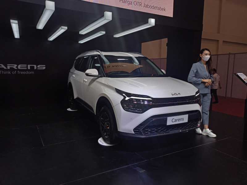 GIIAS 2022: Apa Saja Fitur Canggih Kia Carens?