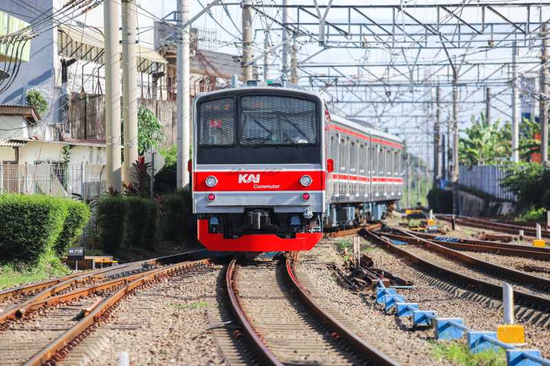 Subsidi Transportasi Umum di Indonesia Sudah Tepat Sasaran? Subsidi Transportasi Umum di Indonesia Sudah Tepat Sasaran?