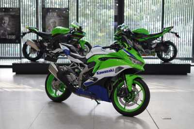 Kawasaki Ninja ZX-25RR Versi 40th Anniversary Dibanderol Rp138 Juta