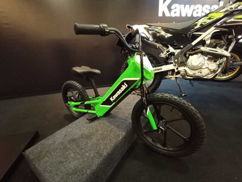 Kawasaki Indonesia Akhirnya 'Luncurkan' Motor Listrik Kawasaki Indonesia Akhirnya 'Luncurkan' Motor Listrik