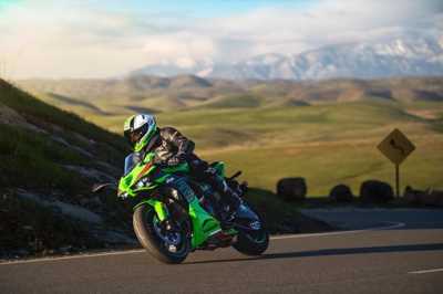 Beli Moge Rp300 Juta Kawasaki Ninja ZX-6R 2024 Sudah Termasuk Asuransi!