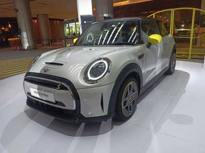 <i>Bye Bye</i> Bensin, Ini 14 Fakta tentang Mini Electric