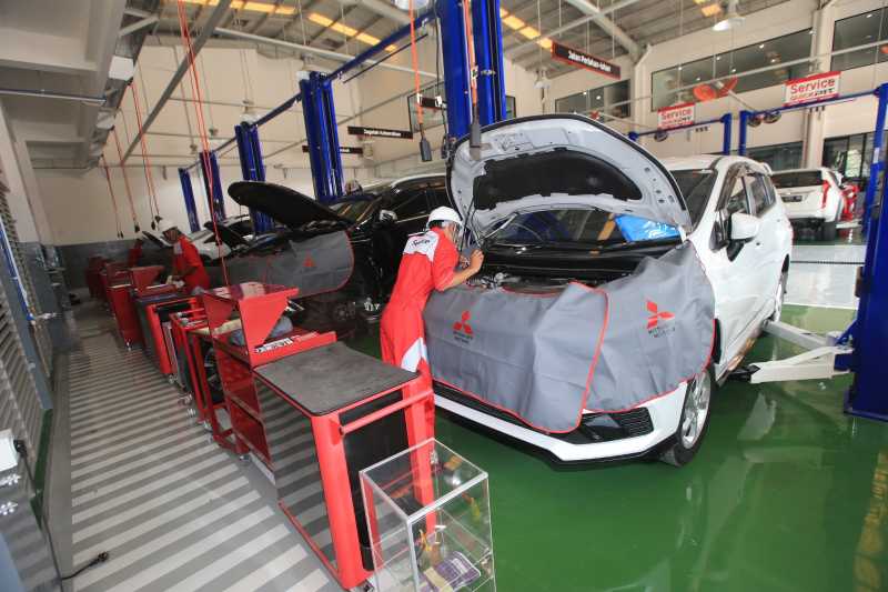 Mitsubishi Kasih Diskon Spare Parts Musim Hujan Hampir Setengah Harga Mitsubishi Kasih Diskon Spare Parts Musim Hujan Hampir Setengah Harga