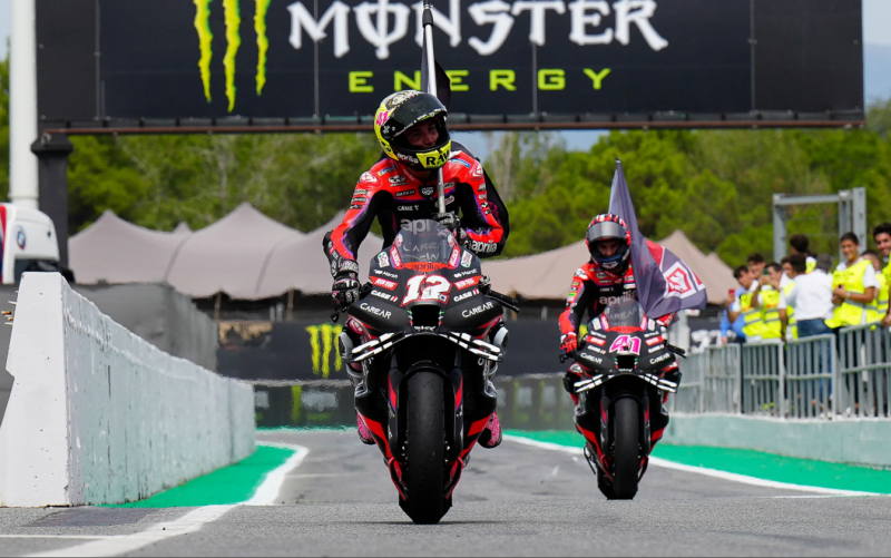 Hasil Balap MotoGP Catalunya: Aprilia Juara 2 Kali! Hasil Balap MotoGP Catalunya: Aprilia Juara 2 Kali!