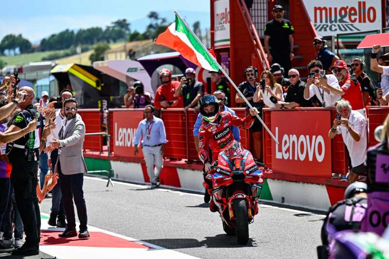 Hasil Balap MotoGP Italia: Dominasi Ducati, Marc Marquez Jatuh