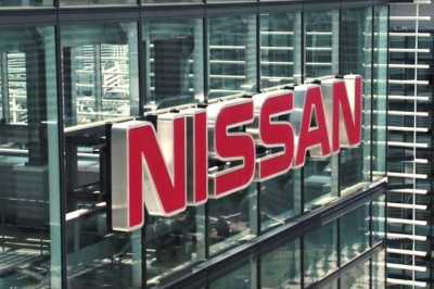 Nissan Sekarat, Vonis Satu Tahun Bubar Atau Dibeli Honda?