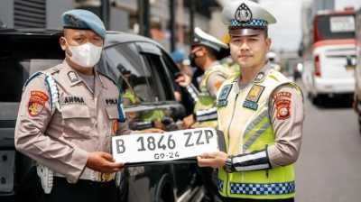 Polisi Bakal Tindak Pengendara yang Palsukan Pelat Khusus ZZ