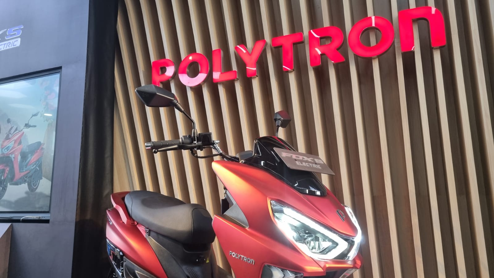 Motor Listrik Polytron Fox-S Diluncurkan, Harga di Bawah Rp10 Juta!
