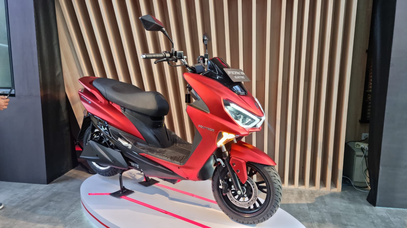 Beli Polytron Fox-S di IIMS 2024, Cicilan Cuma Rp200 Ribuan