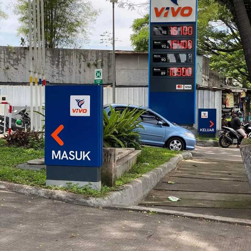 BBM Oktan Terendah di Indonesia Naik Harga Jadi Rp11.600 BBM Oktan Terendah di Indonesia Naik Harga Jadi Rp11.600