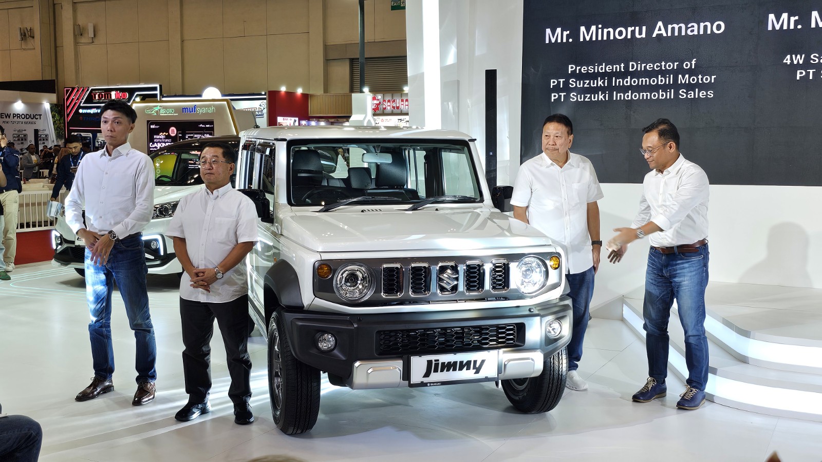 Suzuki Luncurkan Jimny 5-Doors White Rhino Edition di GJAW 2024