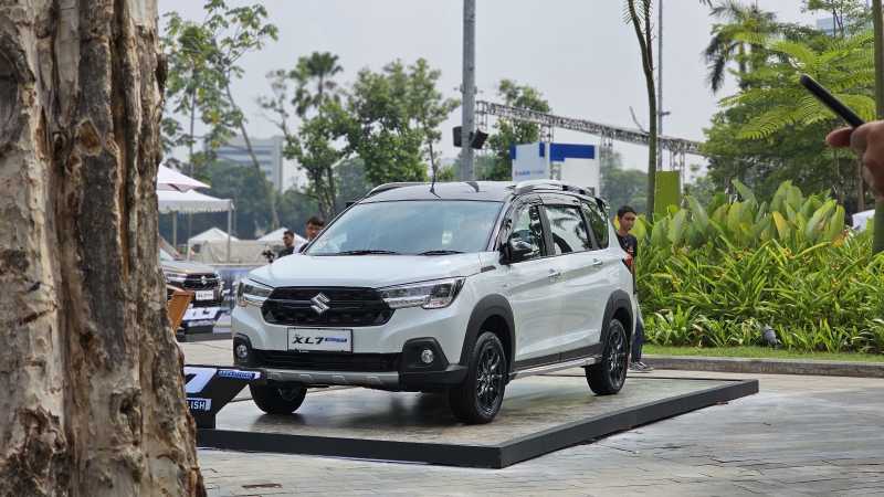 XL7 Hybrid Langsung Jadi Mobil Terlaris Suzuki