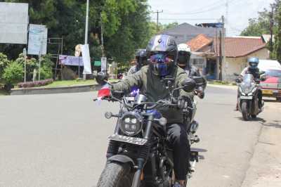 Kunci Redam Emosi Saat Berkendara Sembari Puasa: Senyum!