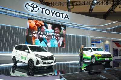 Toyota dan Pertamina Uji Coba BBM Bioetanol E10 di Innova dan Calya