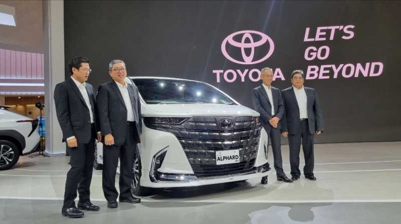 GIIAS 2023: All New Toyota Alphard HEV Resmi Dirilis, Harganya Rp1,6 Miliar GIIAS 2023: All New Toyota Alphard HEV Resmi Dirilis, Harganya Rp1,6 Miliar