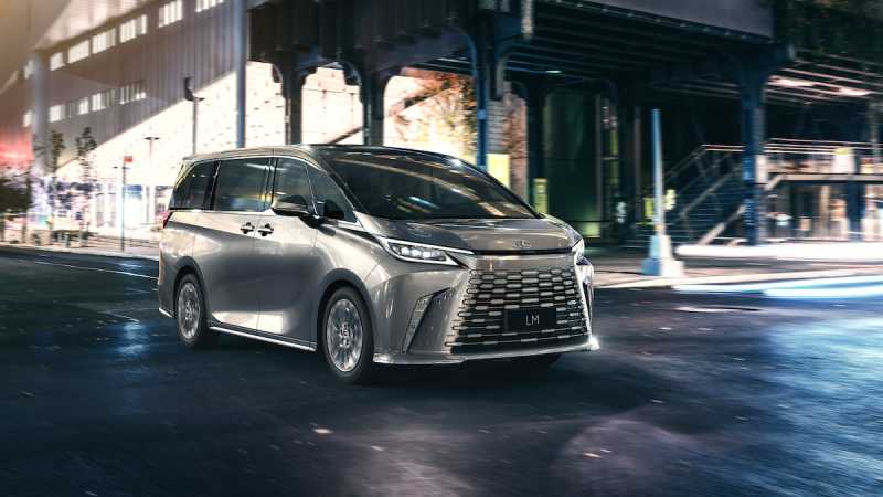 Lexus LM, Versi Mewah dari Alphard yang Sudah Mengusung Mesin Hybrid Lexus LM, Versi Mewah dari Alphard yang Sudah Mengusung Mesin Hybrid