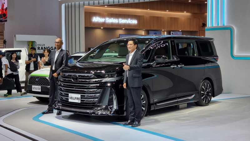 IIMS 2024: Toyota Vellfire Hybrid Mengaspal, Harga Tembus Rp1,8 Miliar