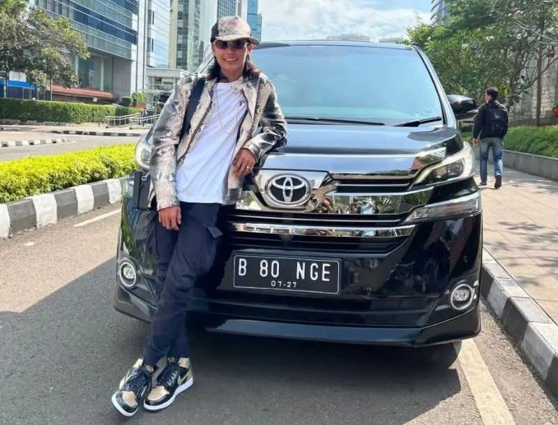 Intip Spesifikasi Vellfire Milik Bonge 'Si Penguasa Sudirman'