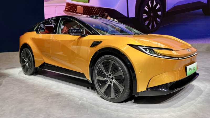 Peluang Kolaborasi Toyota dan BYD di Indonesia, Calon Raksasa Baru? Peluang Kolaborasi Toyota dan BYD di Indonesia, Calon Raksasa Baru?