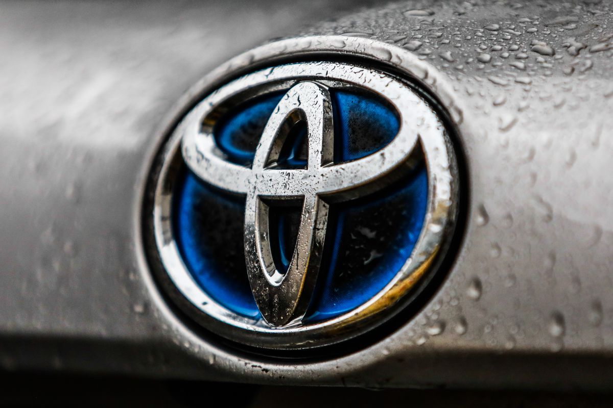 Merek Mobil Terlaris di Indonesia: Toyota Rajanya, Wuling Disalip Hyundai