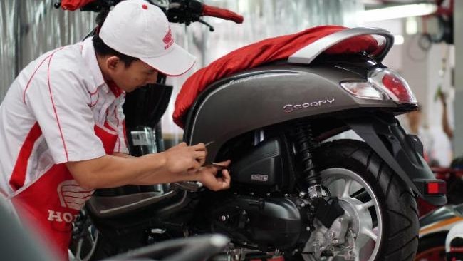 Tips Bersihkan CVT Motor Matic, Biar Aman Terabas Musim Hujan