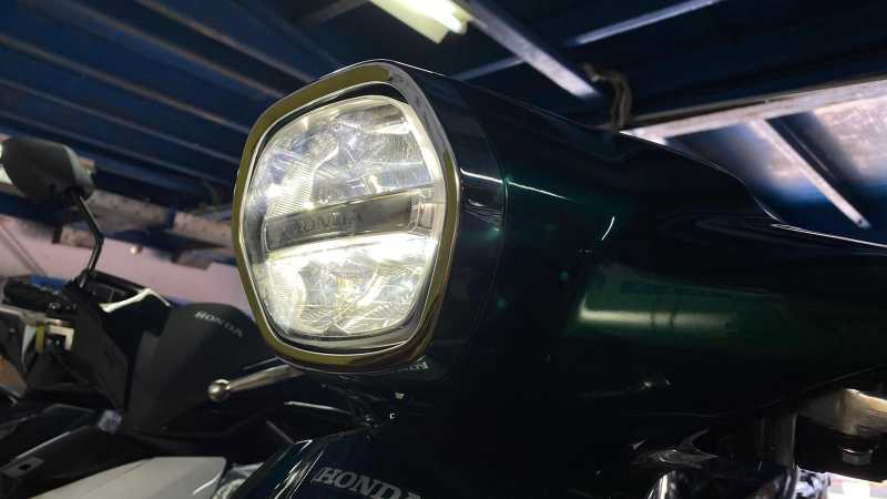 Etika Menggunakan Lampu Jauh Saat Berkendara, Biar Gak Silau! Etika Menggunakan Lampu Jauh Saat Berkendara, Biar Gak Silau!