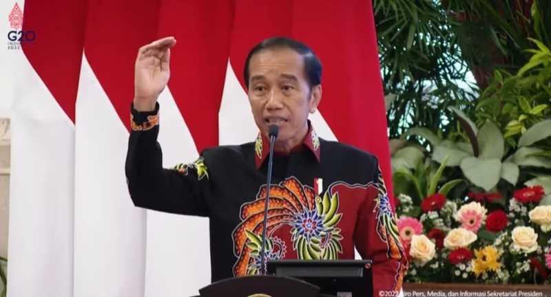 Jokowi: Polisi Jangan Gagah-gagahan Pakai Mobil Mewah dan Moge Jokowi: Polisi Jangan Gagah-gagahan Pakai Mobil Mewah dan Moge