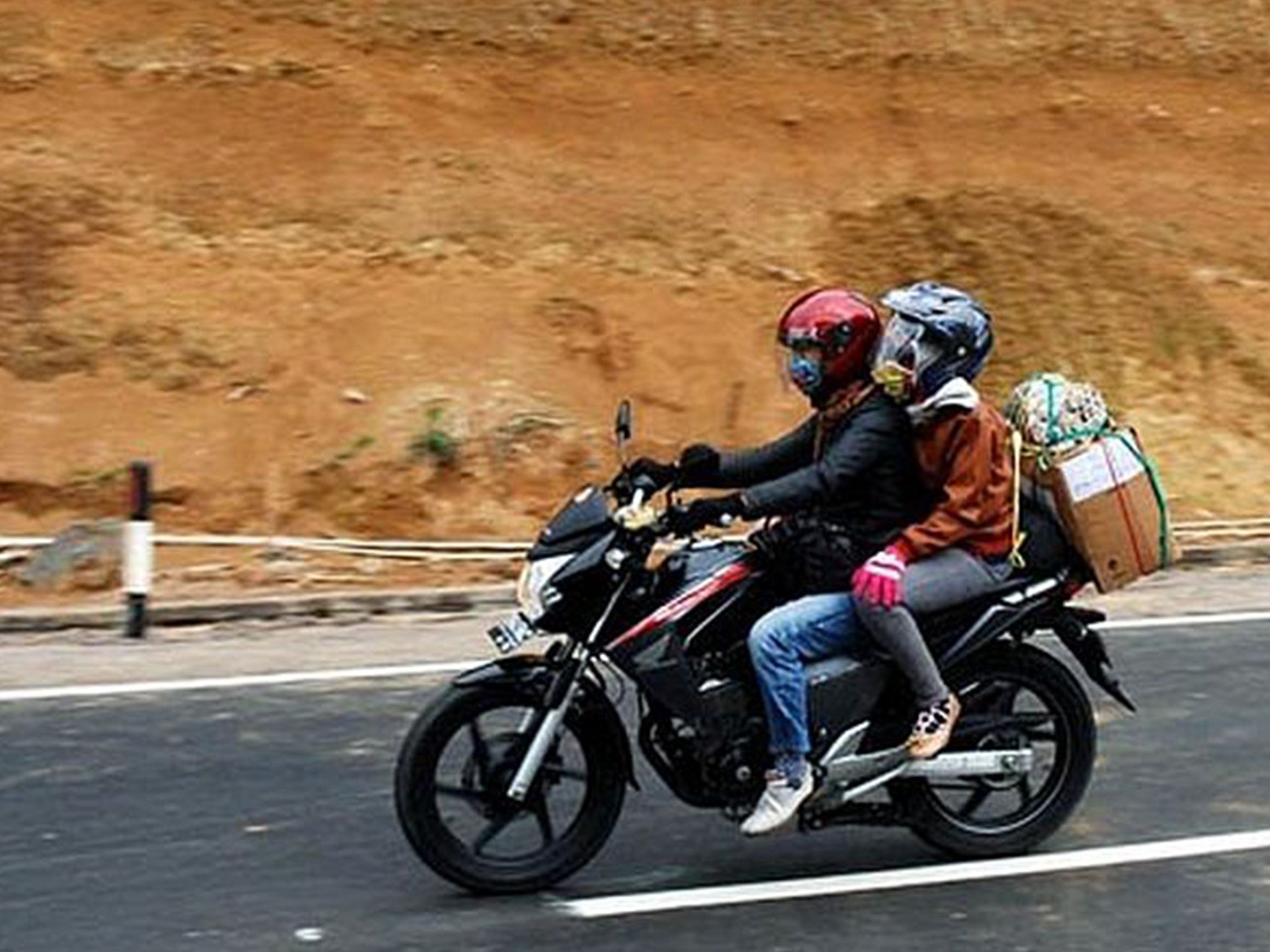 Mudik Naik Motor Jangan Sampai Kebanyakan Bawa Barang, Ada Denda!