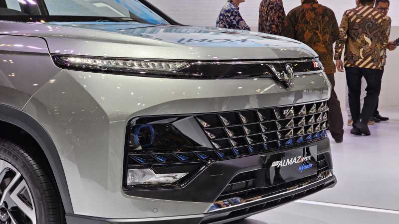 VIDEO: Wuling Almaz is Back! Versi RS Hybrid Makin Keren, Makin Irit? VIDEO: Wuling Almaz is Back! Versi RS Hybrid Makin Keren, Makin Irit?