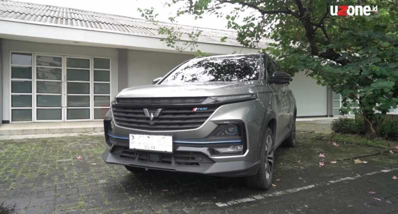 Almaz Hybrid Melempem, Kalah Laris dari Innova Zenix Almaz Hybrid Melempem, Kalah Laris dari Innova Zenix