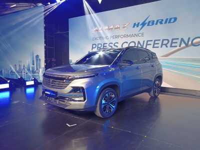 Hasil Tes Wuling Almaz Hybrid di Sirkuit E-Prix Ancol