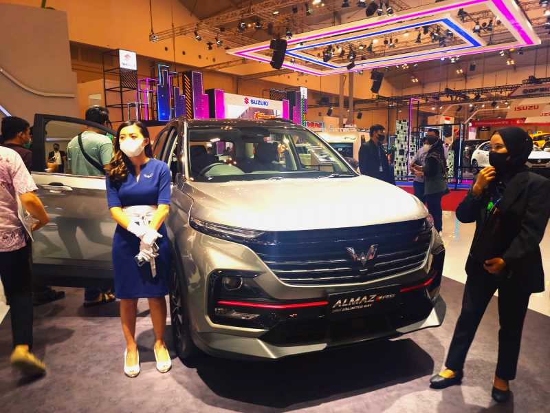 Makin Rame, Wuling Daftarkan Nama Almaz Versi Irit BBM untuk Indonesia!