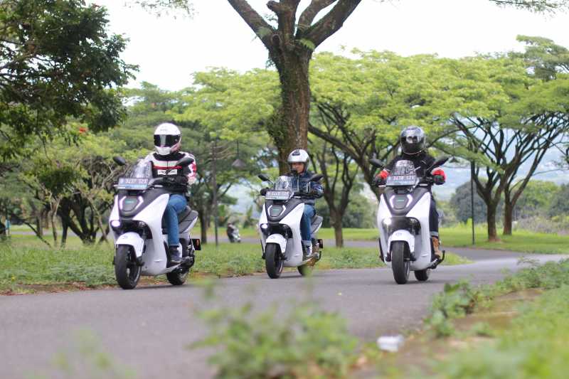 Yamaha Masih Ogah Luncurkan Motor Listrik, Gegara Kemahalan? Yamaha Masih Ogah Luncurkan Motor Listrik, Gegara Kemahalan?