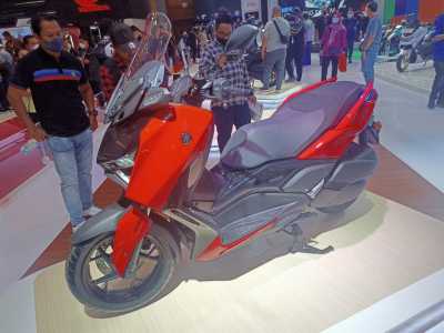 Kejutan! Yamaha XMax Connected Terbaru Meluncur di IMOS 2022