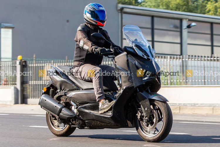 Yamaha Siapkan XMAX Terbaru, Tampilannya Masih Sama Yamaha Siapkan XMAX Terbaru, Tampilannya Masih Sama