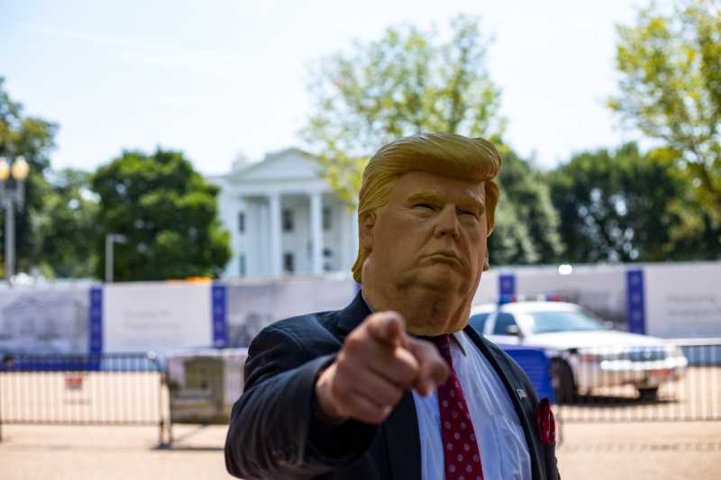 Donald Trump Luncurkan NFT, Langsung Ludes Terjual Donald Trump Luncurkan NFT, Langsung Ludes Terjual